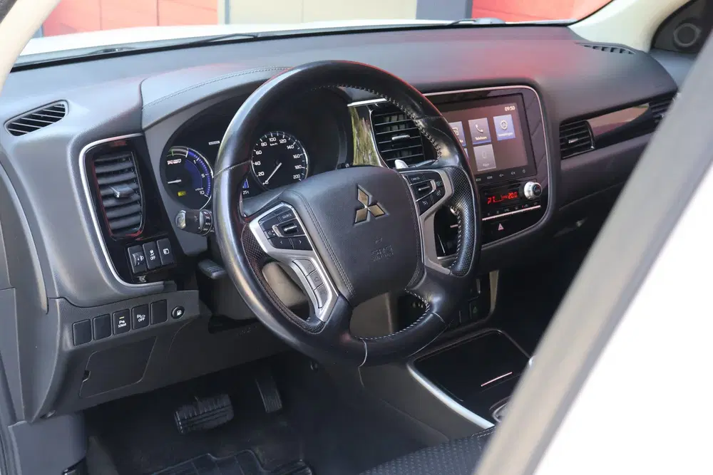 Mitsubishi Outlander 2.4 PHEV Pure uit 2021, foto 5