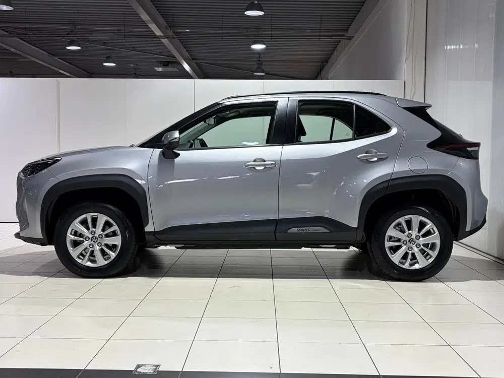 Toyota Yaris Cross 1.5 Hybrid 115 Active BTW Auto uit 2025, foto 5