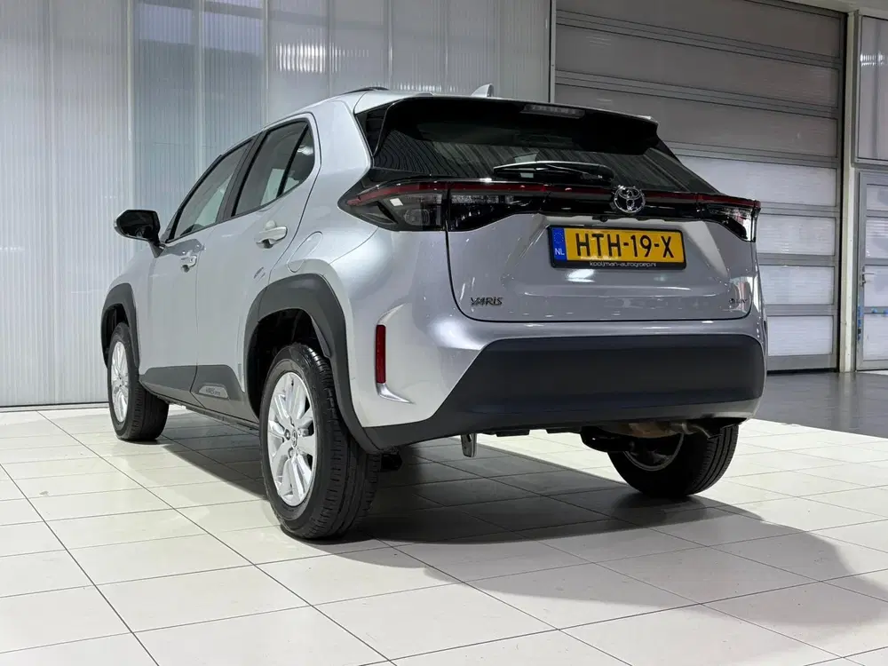 Toyota Yaris Cross 1.5 Hybrid 115 Active BTW Auto uit 2025, foto 6