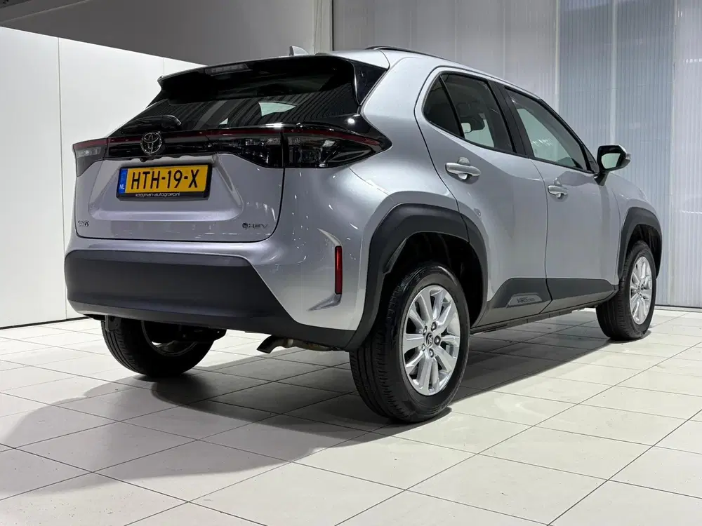 Toyota Yaris Cross 1.5 Hybrid 115 Active BTW Auto uit 2025, foto 8