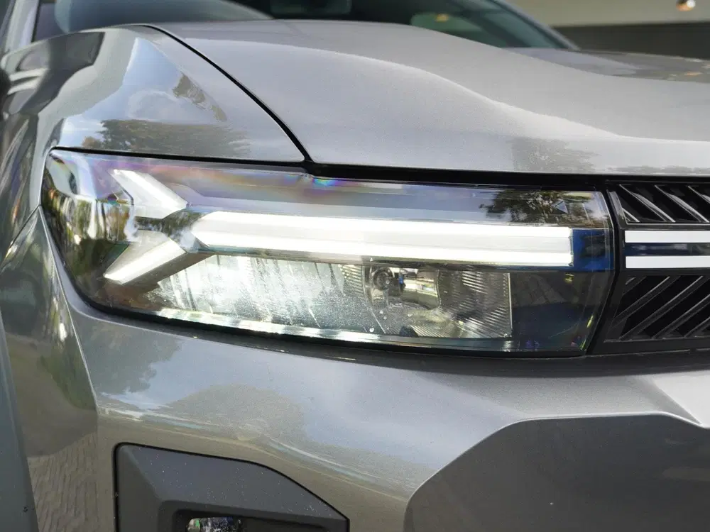 Dacia Bigster 1.8 Hybrid 155 Journey AUTOMAAT uit 2025, foto 11