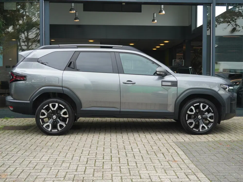 Dacia Bigster 1.8 Hybrid 155 Journey AUTOMAAT uit 2025, foto 7