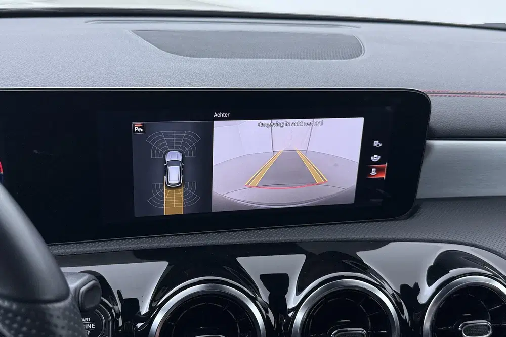 Mercedes-Benz CLA 250e Business Line uit 2023, foto 11