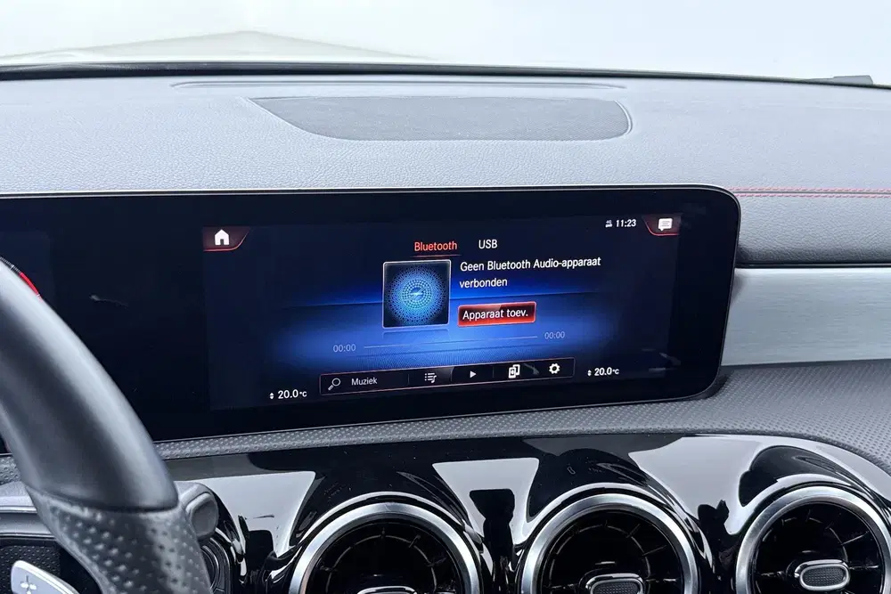 Mercedes-Benz CLA 250e Business Line uit 2023, foto 14