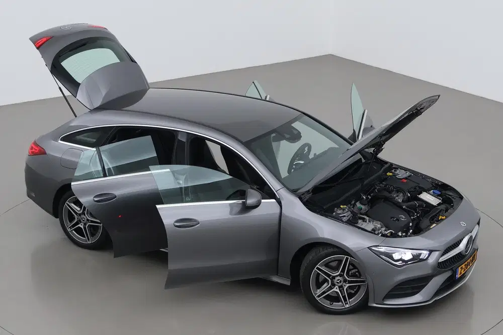 Mercedes-Benz CLA 250e Business Line uit 2023, foto 6