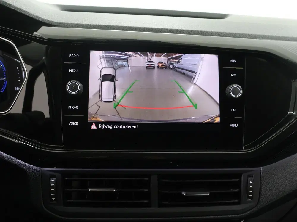 Volkswagen T-Cross 1.0 TSI R-Line uit 2019, foto 14
