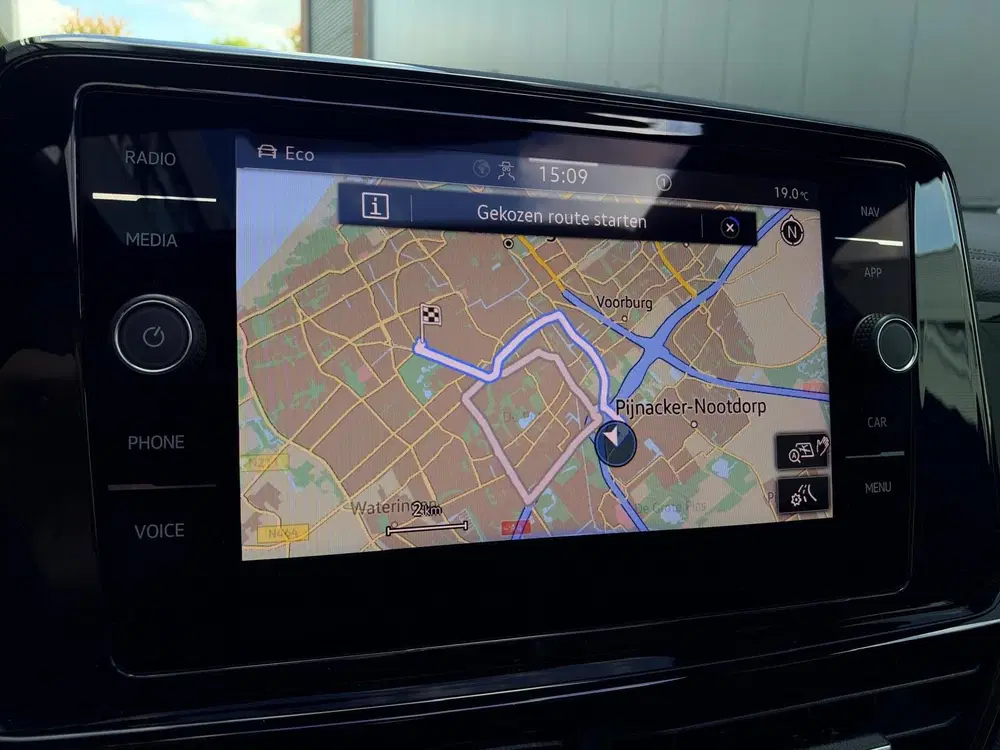 Volkswagen T-Roc 1.5 TSI Life Business Business R [Pano uit 2022, foto 15