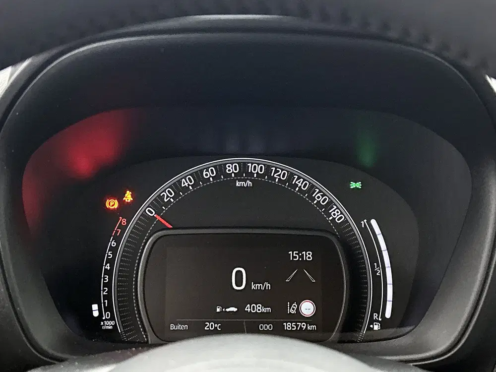 Toyota Aygo X 1.0 VVT-i MT Play uit 2025, foto 5