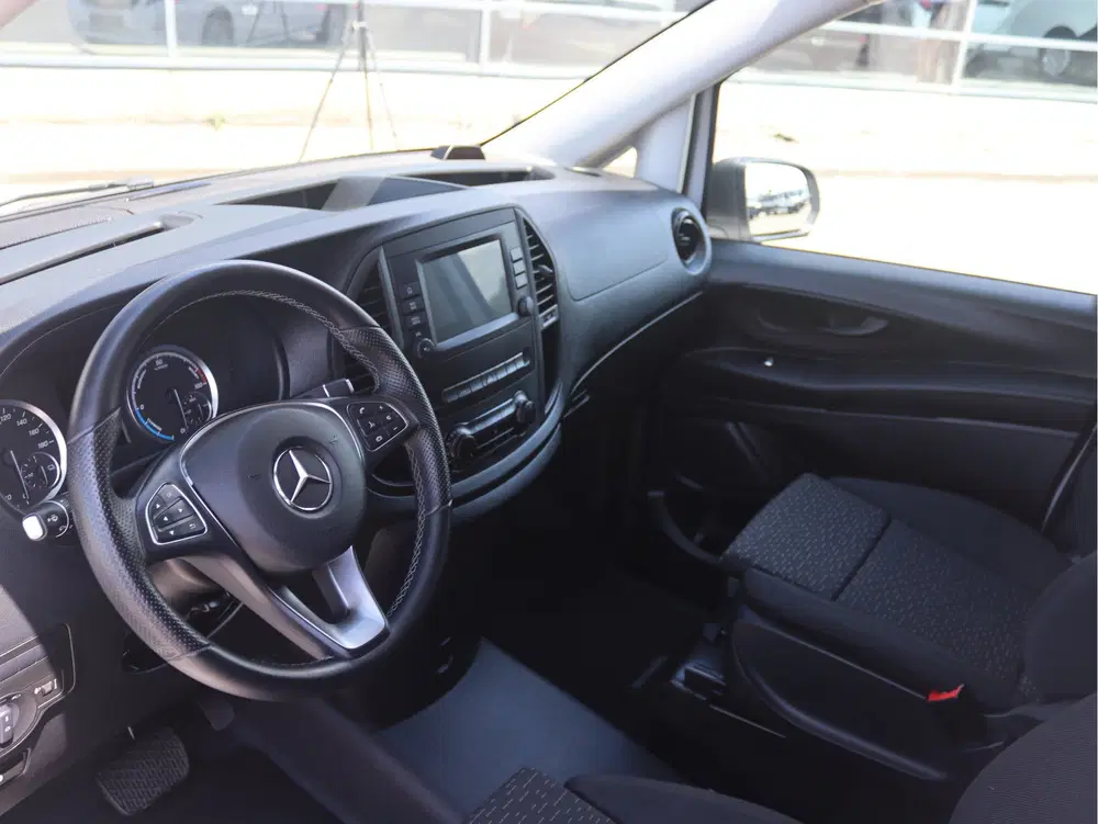 Mercedes-Benz Vito L2 66 kWh uit 2023, foto 4