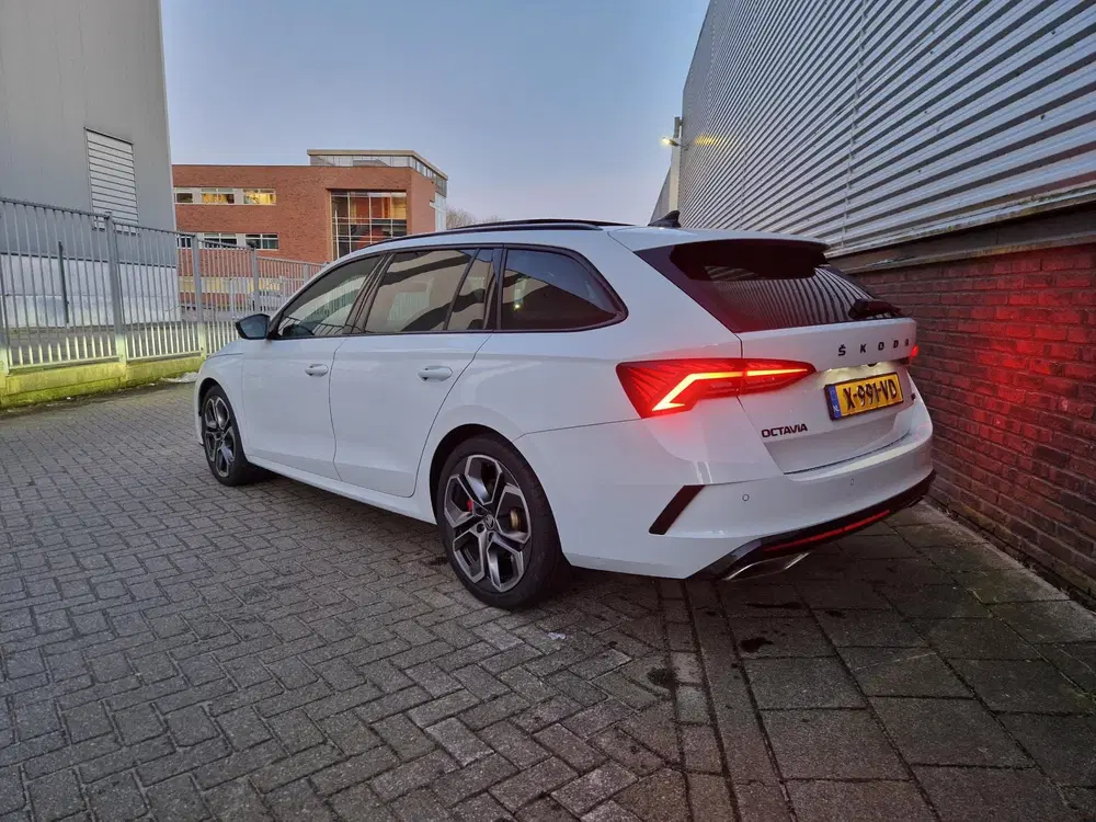 Skoda Octavia Head up display Navi Trekhaak uit 2022, foto 3