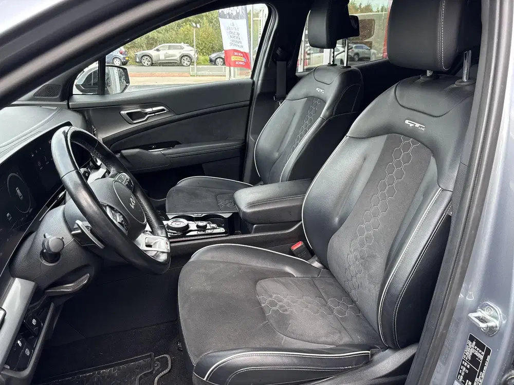 Kia Sportage 1.6 T-GDi Hybrid GT-Line Navigatie uit 2022, foto 9