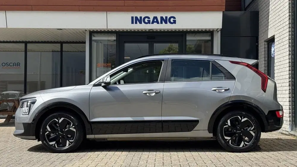 Kia Niro DynamicLine 64 kWh uit 2023, foto 2