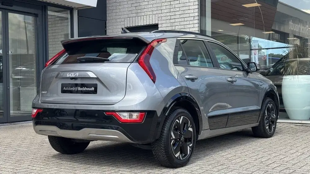 Kia Niro DynamicLine 64 kWh uit 2023, foto 4