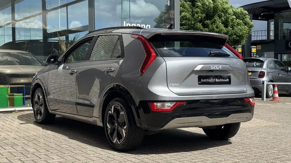 Kia Niro DynamicLine 64 kWh uit 2023, foto 6