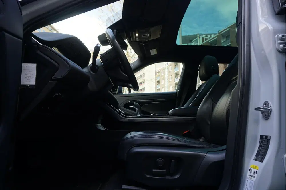 Land Rover Range Rover Evoque 2.0 D180 AWD R-Dynamic HSE uit 2019, foto 8