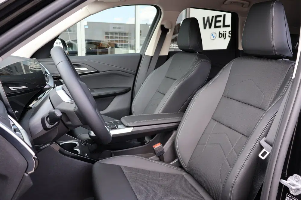 BMW iX1 eDrive20 xLine uit 2026, foto 13