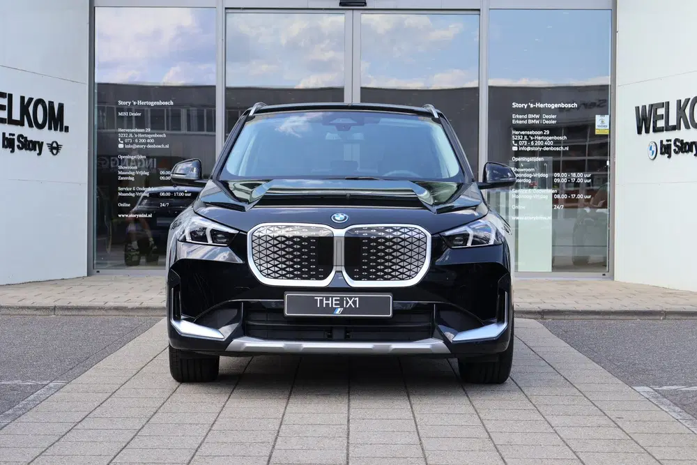 BMW iX1 eDrive20 xLine uit 2026, foto 2