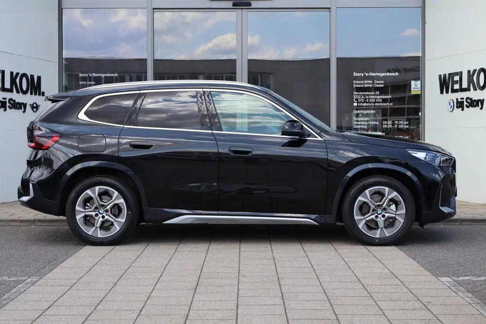 BMW iX1 eDrive20 xLine uit 2026, foto 8