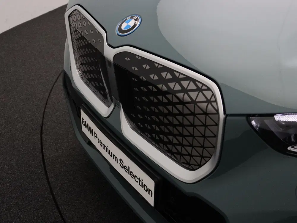BMW iX1 eDrive20 M Sport Edition uit 2026, foto 7