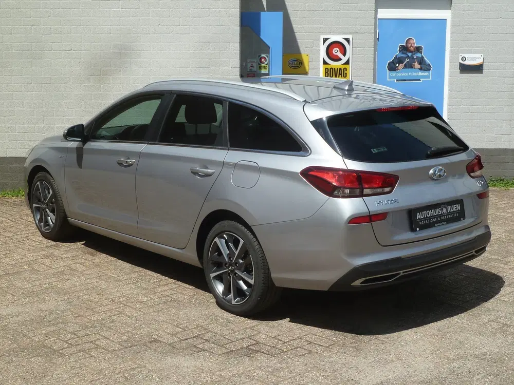 Hyundai i30 1.0 T-GDi MHEV Comfort Smart Automaat uit 2023, foto 11