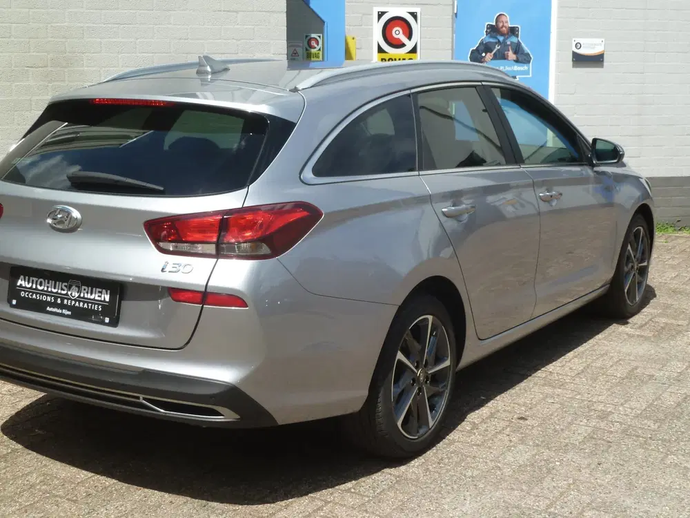 Hyundai i30 1.0 T-GDi MHEV Comfort Smart Automaat uit 2023, foto 12