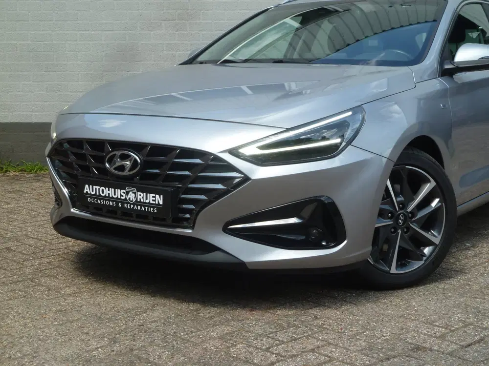 Hyundai i30 1.0 T-GDi MHEV Comfort Smart Automaat uit 2023, foto 3