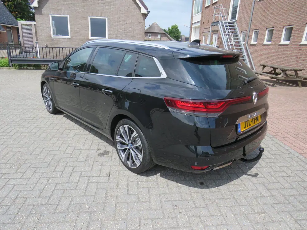 Renault Megane Mégane Estate 1.6 E-Tech Plug-In Hybrid 16 uit 2020, foto 4