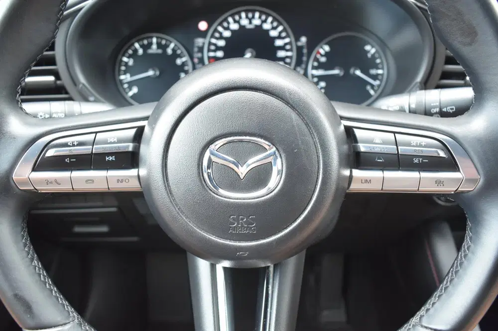 Mazda 3 2.0 e-SkyActiv-G M Hybrid HOMURA uit 2022, foto 12