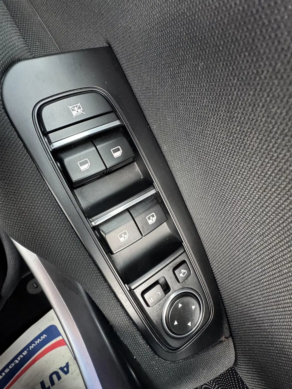 Kia Ceed 1.5 T-GDi DynamicLine uit 2024, foto 11