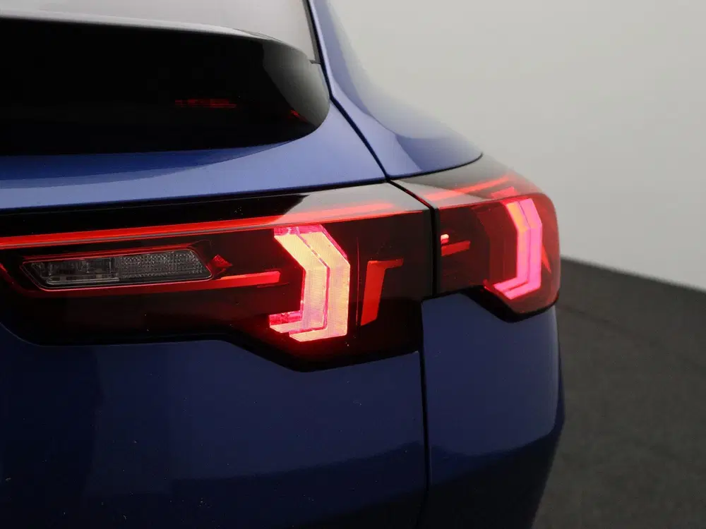 BMW iX2 eDrive20 M Sport Edition uit 2026, foto 11