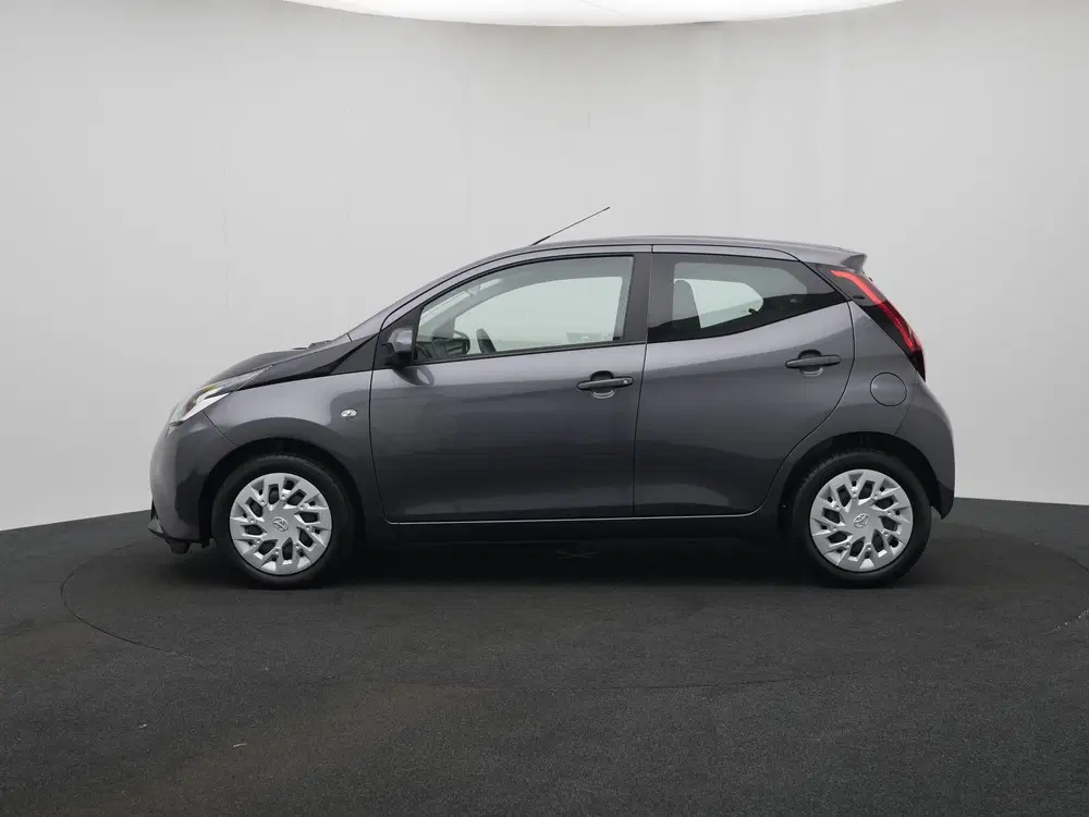 Toyota Aygo 1.0 VVT-i x-play uit 2022, foto 3