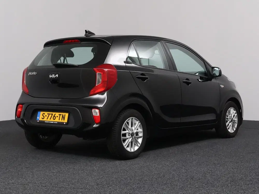 Kia Picanto 1.0 DPi DynamicLine uit 2023, foto 2