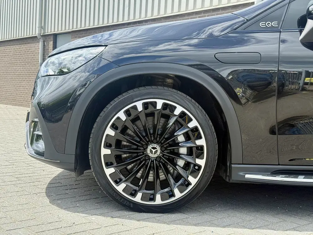 Mercedes-Benz EQE SUV 350 4Matic AMG Line 91 kWh uit 2024, foto 6