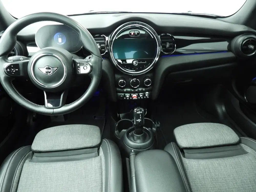 Mini Cooper 1.5 Cooper uit 2022, foto 10