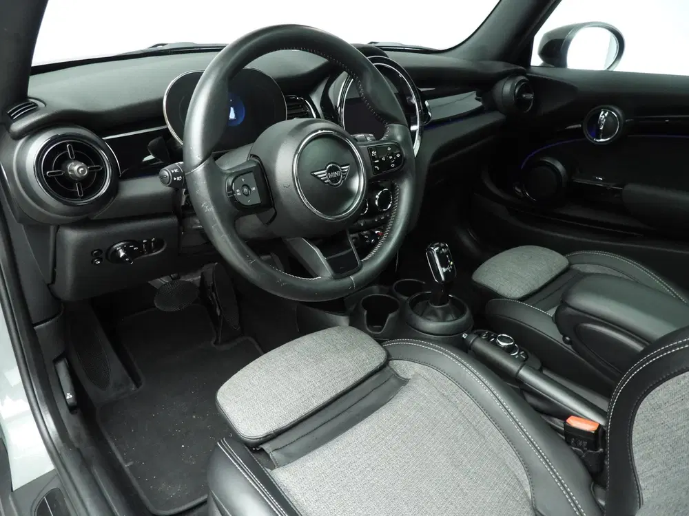 Mini Cooper 1.5 Cooper uit 2022, foto 6