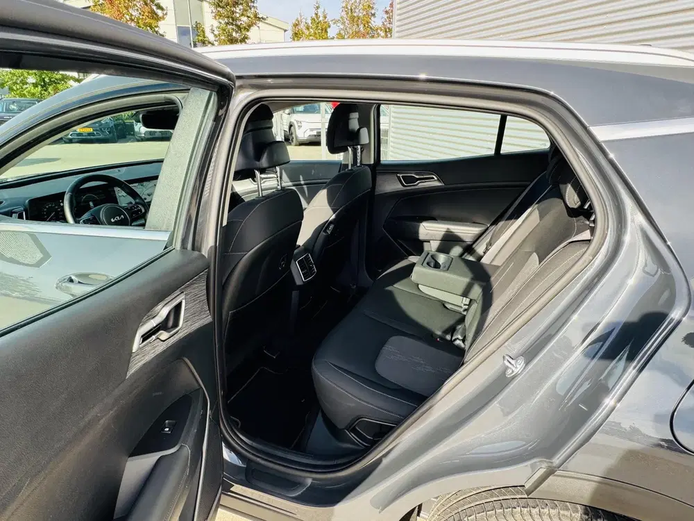 Kia Sportage 1.6 T-GDi MHEV DynamicLine Trekhaak uit 2025, foto 6