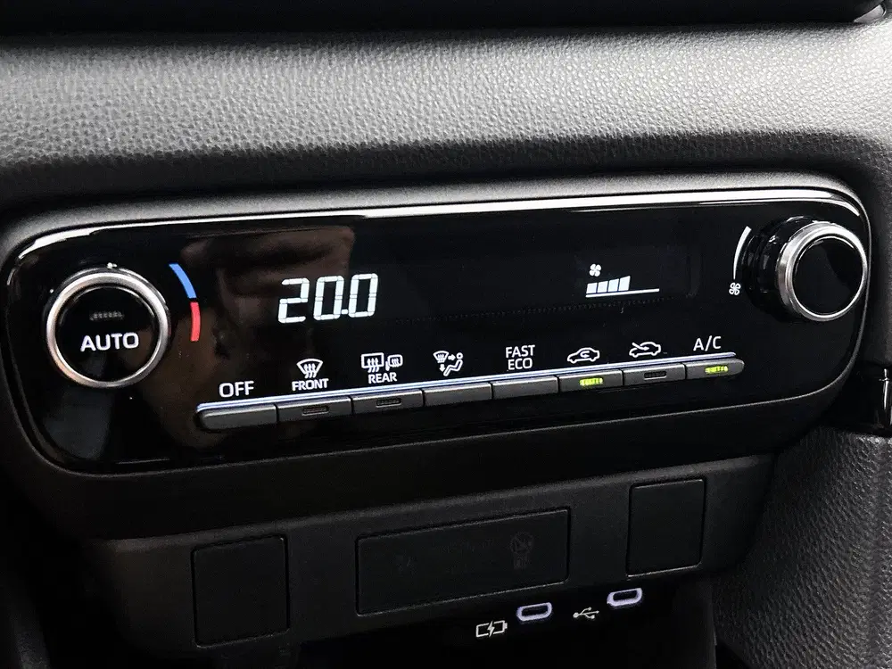Toyota Yaris 1.5 Hybrid 115 Dynamic uit 2025, foto 12