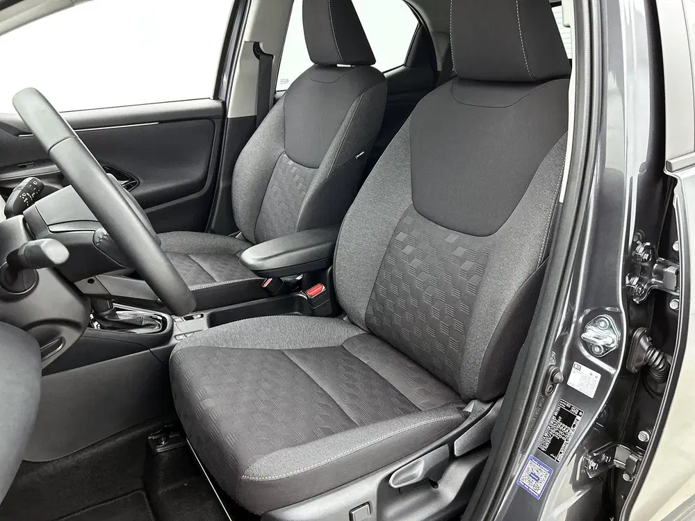 Toyota Yaris 1.5 Hybrid 115 Dynamic uit 2025, foto 4
