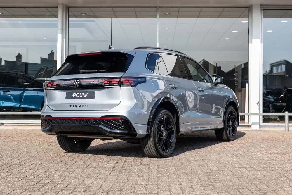 Volkswagen Tiguan 1.5 eHybrid 204pk R-Line Edition uit 2026, foto 2