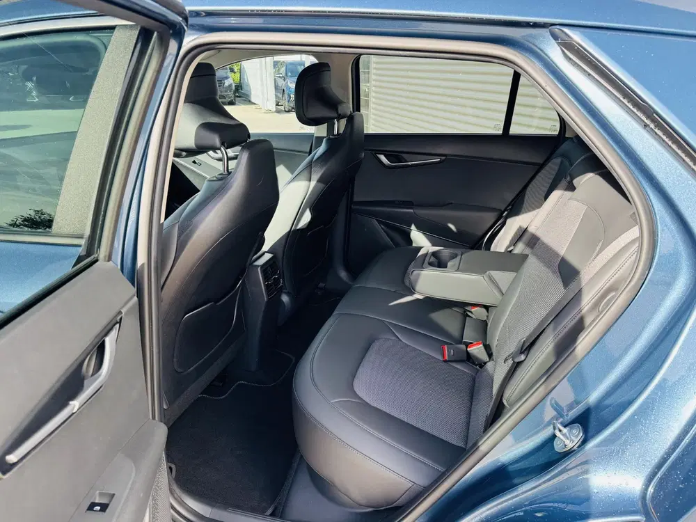 Kia Niro Light Advanced 64.8 kWh Privacyglass uit 2025, foto 6