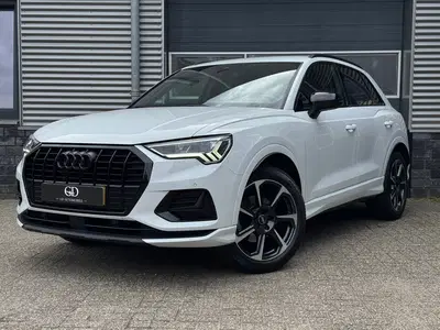 Audi Q3 35 TFSI 150 Pk S-Tronic 2019 Wit uit 2019