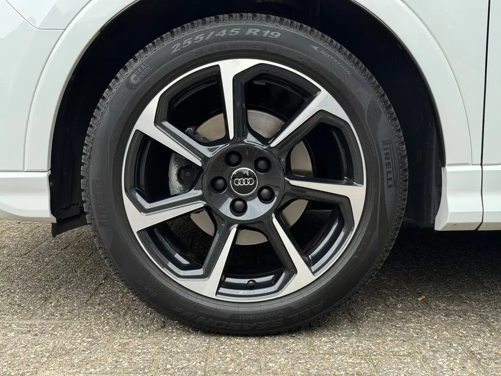 Audi Q3 35 TFSI 150 Pk S-Tronic 2019 Wit uit 2019, foto 10
