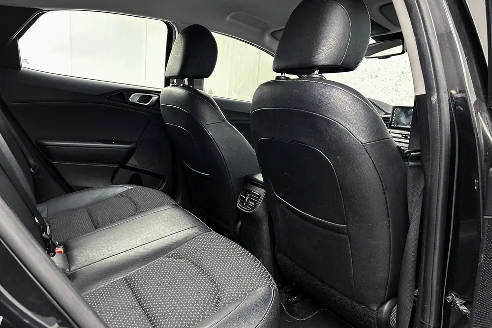 Kia XCeed 1.0 T-GDi DynamicLine uit 2020, foto 15