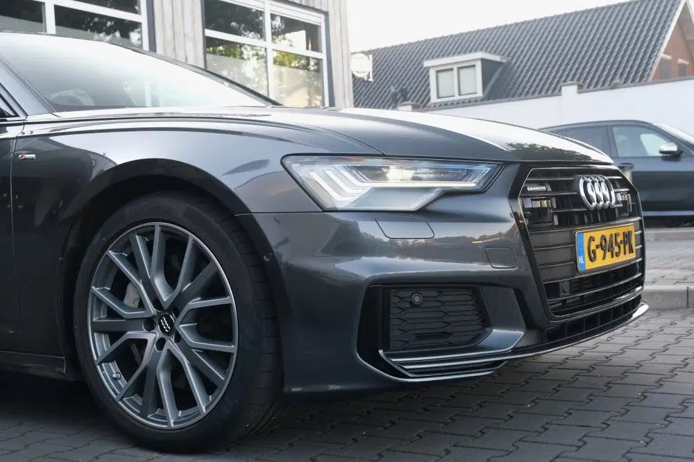 Audi A6 55 TFSI 340pk V6 Quattro Sport S-line uit 2019, foto 14