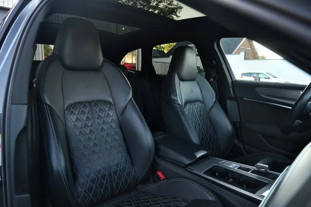 Audi A6 55 TFSI 340pk V6 Quattro Sport S-line uit 2019, foto 3