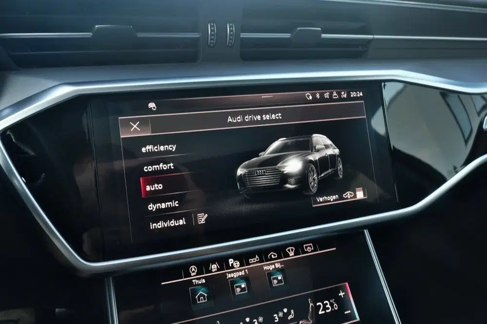 Audi A6 55 TFSI 340pk V6 Quattro Sport S-line uit 2019, foto 8
