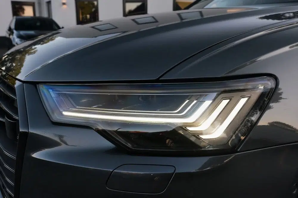Audi A6 55 TFSI 340pk V6 Quattro Sport S-line uit 2019, foto 9