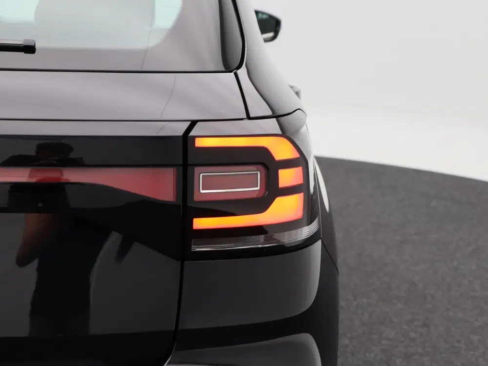 Volkswagen T-Cross 1.0 TSi 110 Pk Automaat Style uit 2023, foto 13