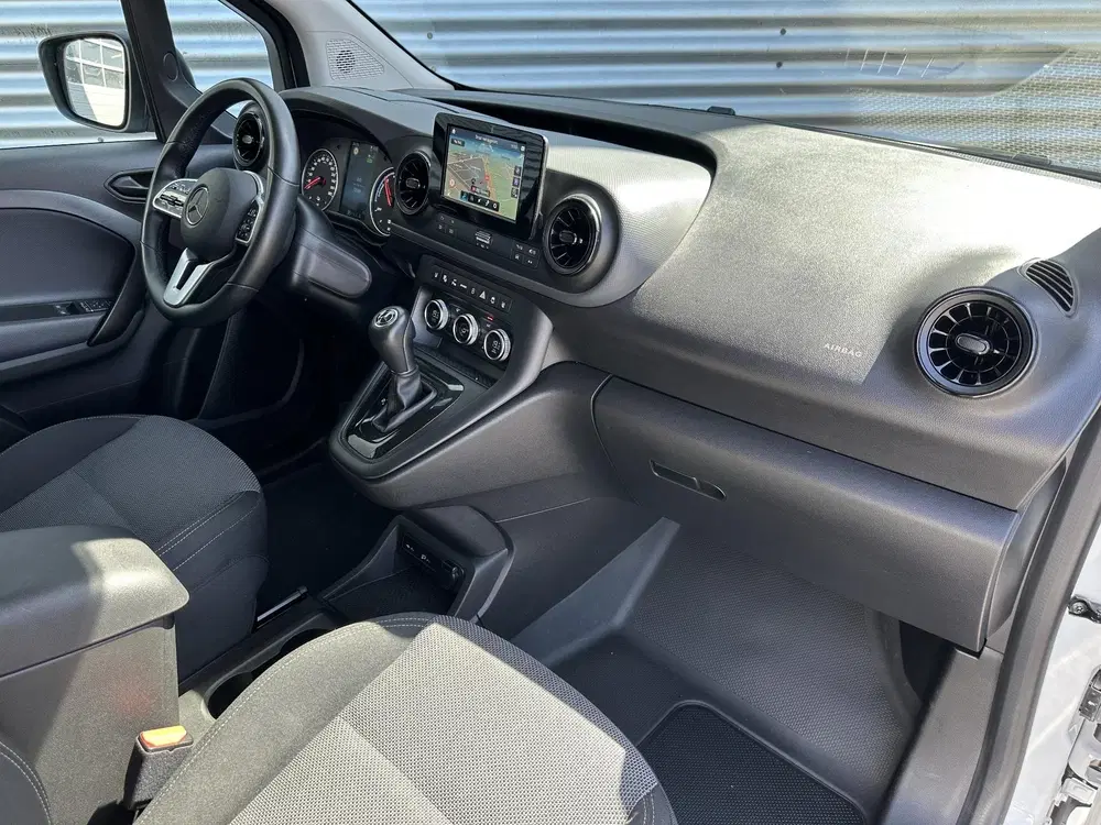 Mercedes-Benz Citan Pro Edition Navigatie uit 2025, foto 6