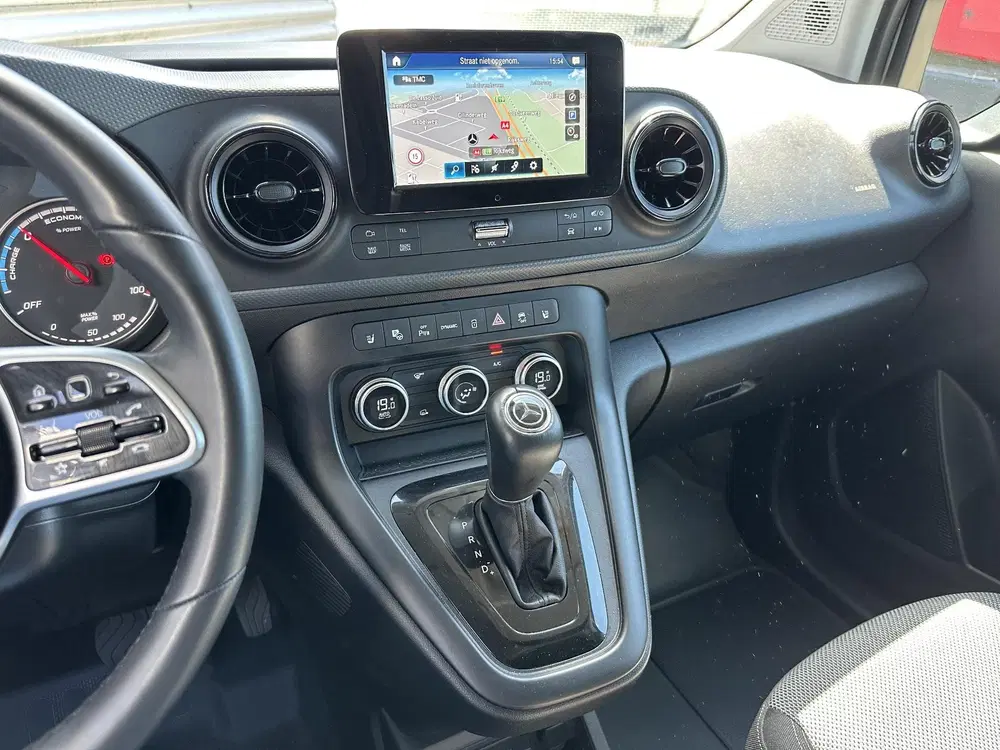 Mercedes-Benz Citan Pro Edition Navigatie uit 2025, foto 8